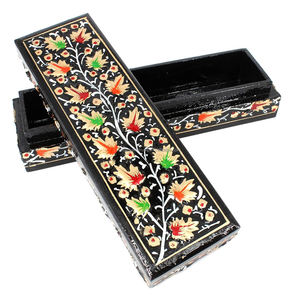 Boîte à bijoux décorative ronde en papier mâché à motifs floraux, écologique, pour ranger les chaînes et les petites bagues, fabriquée en Inde - Product Image 6