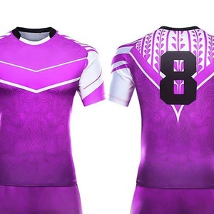 Conjunto de Camiseta de Rugby Sublimada Morada para Hombre, Manga Corta, Cuello Redondo, Absorbe la Humedad, 100% Poliéster, Pantalones Cortos con Cintura Elástica - Product Image 3