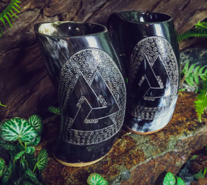 Mug à café et bière artisanal en corne de bœuf naturelle, poli, style Viking, écologique, à thème animalier, option logo personnalisé pour Halloween - Product Image 1