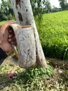 Mug en corne de buffle VIKING fait main, forme naturelle, design Viking sculpté, anti-fuite, objet de collection, Noël - Product Image 3