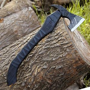 Hacha Tomahawk Hecha a Mano con Patrón de Plumas, Cabeza de Acero, Mango Recubierto en Negro, Hacha de Supervivencia para Uso en Exteriores - Product Image 4