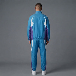Chándal de hombre de alta calidad, 100% nailon, con bloques de color, logotipo impreso personalizado, resistente al viento, cómodo y ligero. - Product Image 5