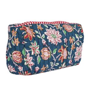 Bolso Bandolera Acolchado de Algodón con Estampado Artesanal de Jaipur, Ajustable, con Cierre de Cremallera, Estilo Inglés - Product Image 1