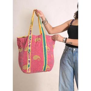 Sac fourre-tout vintage en tissu Kantha de coton, imprimé à la main, écologique, pour les courses - Product Image 1