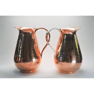 Ensemble de carafes en cuivre pour une solution de cuisine robuste et durable, ensemble de service d'eau en métal avec verres réutilisables et durables. - Product Image 4