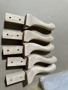 Pieds de canapé robustes en bois de caoutchouc massif, écologiques, pour appartement moderne et ferme, installation facile, taille OEM personnalisée - Product Image 4