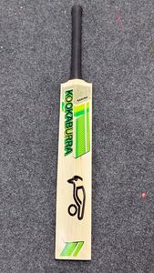 English Willow Cricket Bat Short Handle Lightweight Match Bat - Product Image 4