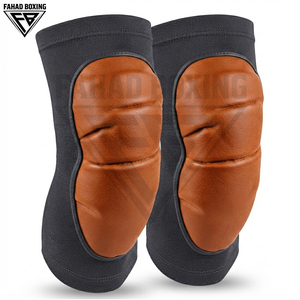 Servicio OEM, el más vendido, buen proveedor, protección gruesa con absorción de impactos, rodillera de cuero universal unisex para todas las estaciones. - Product Image 1