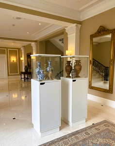 Vitrine moderne en verre avec base de rangement pour trophées et objets de collection, usage domestique - Product Image 4