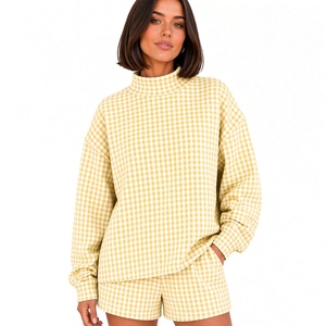 Ensemble de survêtement oversize à carreaux pour femme, avec short au-dessus du genou, confortable et tendance, deux pièces en polyester/coton - Product Image 2