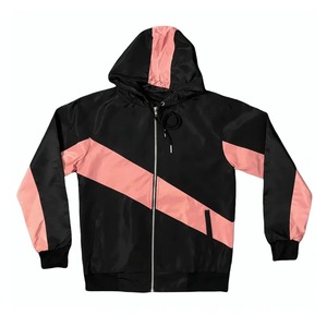 Ensemble veste coupe-vent à capuche et short pour homme, en nylon léger, à séchage rapide, avec blocs de couleurs noir et rose, style sportif d'hiver, fermeture éclair. - Product Image 6