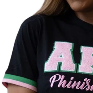 T-shirt AKA Black Phinished It pour femme avec logo en chenille, coton premium, décontracté, élégant, à porter au quotidien - Product Image 2