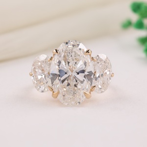 Anillo de oro amarillo macizo de 18 quilates para mujer, 12 quilates (2-8-2), certificado IGI, con tres piedras ovaladas (pasado-presente-futuro), corte ovalado y engaste de garras. - Product Image 3