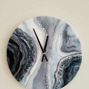 Reloj de Pared Redondo de Resina con Textura de Ágata, Decorativo, con Aspecto de Mármol, Funciona con Batería, para Sala de Estar o Dormitorio - Product Image 4