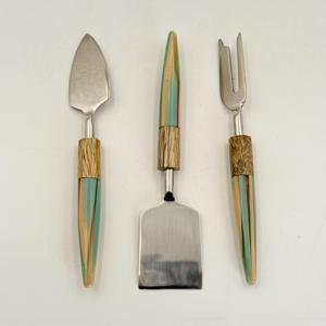 Ensemble d'outils de découpe de fromage en acier inoxydable, design unique, fait main, en métal, bois et résine, nouvelle collection, vaisselle occidentale - Product Image 4