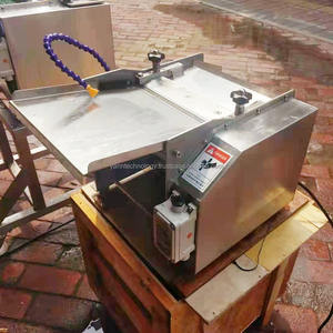 Máquina peladora de pescado para uso en restaurante, máquina automática para quitar la piel de calamar, salmón y pescado - Product Image 3