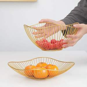 Panier à fruits en fer forgé, idéal pour les paniers-cadeaux de mariage et l'aménagement intérieur haut de gamme - Product Image 4
