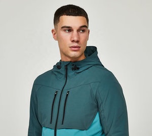 เสื้อแจ็คเก็ตผู้ชายแบบมีฮู้ด กันน้ำ กันลม ผ้า softshell ระบายอากาศได้ดี ซิปแบบรูดขึ้นลง เสื้อโค้ทสำหรับฤดูหนาวกลางแจ้ง ไนลอน 100% รับสกรีนโลโก้ - Product Image 3