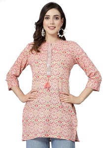 Kurti de Algodón Estampado y Elegante para Mujer con Detalle de Bordado, Túnica Étnica Cómoda para Mujer - Product Image 3
