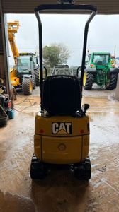 Mini-excavatrice d'<span class=keywords><strong>occasion</strong></span> CAT modèle 300.9D, 2 tonnes, 25 CV, matériel de construction et de bâtiment, en stock - Product Image 3