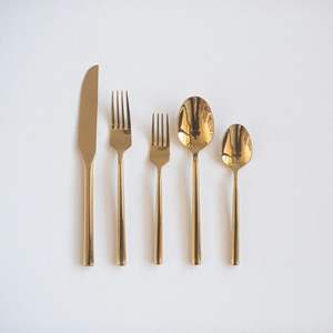 Colección de Utensilios de Comedor de Lujo con Diseño Ornamental, Diseñada para la Organización de Grandes Banquetes, Decoración Elegante para la Mesa - Product Image 4