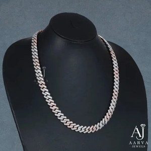 สร้อยคอเงินแท้ 925 ชุบทอง ประดับเพชรโมอิสซาไนต์ทรงเรขาคณิต แบบ Cuban Link  สำหรับทุกเพศ สไตล์ฮิปฮอป เหมาะสำหรับงานแต่งงานและงานปาร์ตี้ - Product Image 3