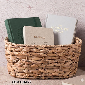 Cesta ovalada tejida de hierba marina - Product Image 2