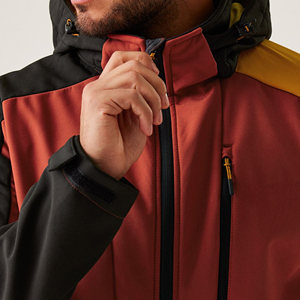 Veste Softshell Homme Hiver 2026 Dernière Collection – Haute Qualité Imperméable & Respirante avec Logo Frontal Faible MOQ 10 Pièces - Product Image 4