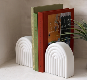Porte-livres décoratifs modernes en métal blanc texturé, pour bibliothèque, bureau, décoration de table, vente en gros - Product Image 5