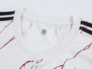 Tenue de volley-ball prête pour le jeu, style athlétique, respirante, idéale pour les camps d'entraînement, les événements de ligue et le jeu d'équipe - Product Image 4