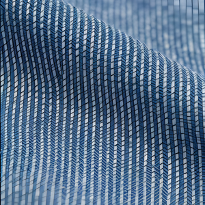 Chemise décontractée pour homme à manches longues, aspect denim, en coton, boutonnée, pour le travail, bleu uni, en chambray léger, vente en gros - Product Image 1