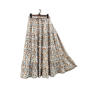 ชุดเดรสยาวพิมพ์ลายดอกไม้สไตล์โบฮีเมียนแบบอินเดีย ผ้าฝ้ายเนื้อนุ่มระบายอากาศดี สไตล์ผ้าคลุมหรูหราสำหรับผู้หญิง ผ้าไหมเนื้อนุ่ม ใส่สบาย ไซส์ XS พร้อมโลโก้ - Product Image 1