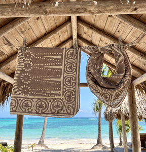 Pañuelo de algodón 100% estampado a mano, tipo bandana, 53x53cm, transpirable, duradero, ideal para primavera/verano, artículo de regalo. - Product Image 1