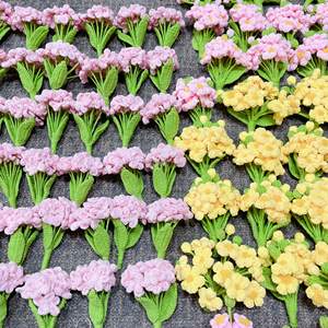 Flor de ganchillo hecha a mano, plantas en maceta, flores artificiales para siempre, regalo para un amigo, perfecto para decoraciones del hogar, OEM hecho en Vietnam - Product Image 5