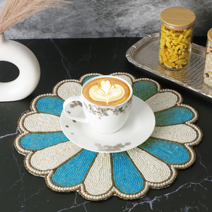 Napperons de table décoratifs modernes de luxe en verre perlé à motif feuille pour maison de campagne - Product Image 3