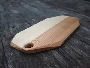 Tabla de cortar de madera, tabla de servir, tabla de cortar hecha a mano, tabla para servir queso, frutas y bocadillos, arte culinario, cocina rústica de madera - Product Image 3