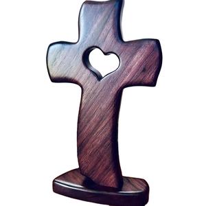 Croix en bois d'acacia et de manguier artisanale moderne Décor religieux en bois unique Dernière croix de couleur noyer pour la décoration intérieure à vendre - Product Image 1