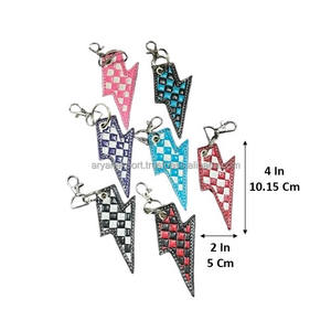 Porte-clés en cuir de vachette fait main personnalisé, bleu et blanc à carreaux, avec un éclair, pour clé de voiture, sac, accessoire - Product Image 2