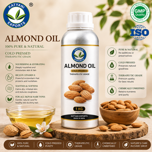Huile de support d'amande pressée à froid Prunus Amygdalus Dulcis - Pour mélanges d'aromathérapie de qualité industrielle - Du Madhya Pradesh - Product Image 1
