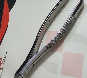SURGIMPEX FIG 23 Forceps d'extraction dentaire en acier inoxydable, modèle anglais, pour chirurgie buccale professionnelle - Product Image 4