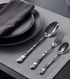 Juego de cubiertos negros con diseño de calavera y fantasma para Halloween, aptos para lavavajillas, de metal, para fiestas. - Product Image 5