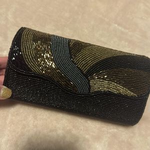 Estilo superior Fancy Handwork Game Day Bordado con cuentas GOLF Design Hand Bag con diseño de joyería de moda Inspiración para niña - Product Image 4