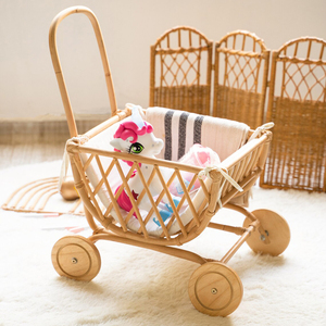 Carrito de muñecas de ratán natural, carritos de juguete para arrastrar, cochecitos de muñecas al por mayor, juguetes de simulación para niños pequeños - Product Image 3