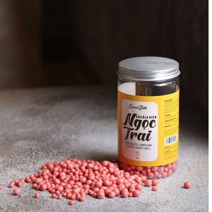 Factory OEM/ODM Wholesale High Quality Strawberry Compound <b>Chocolate</b> Crispy Balls Cocoa Bakery Decorating Cake HALAL Hot Selling - Product Image 2
