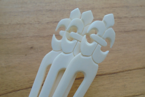 Épingle à cheveux en os sculpté de qualité supérieure |   Accessoire élégant pour chignon, artisanat naturel - Product Image 4