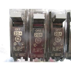 Disjoncteur monopolaire GENERAL ELECTRIC UO633 - Équipements et pièces semi-conductrices d'occasion fiables à l'échelle mondiale - Product Image 1