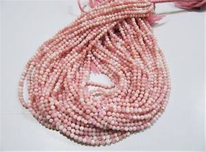 ลูกปัดโอปอลสีชมพูธรรมชาติทรงกลมเรียบเนียน ขนาด 5-6 มม. ยาว 13 นิ้ว - Product Image 3
