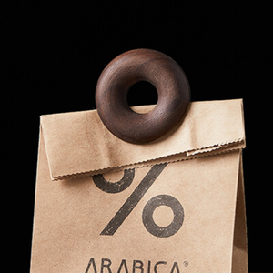Clip de scellage en bois pour sacs alimentaires, forme donut, en noyer et hêtre, pour café, snacks et autres aliments - Product Image 1