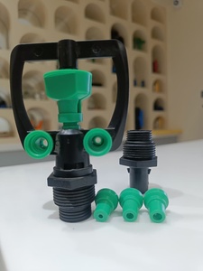 Buse d'arrosage rotative à 360 degrés avec filetage mâle de 1/2 et 3/4 pouce pour l'irrigation des parcs et des pelouses - Product Image 4