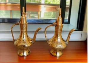 Jarra Decorativa de Latón Estilo Mughal con Trabajo Nakkashi Bidri, Florero de Latón Tradicional Hecho a Mano, Decoración Real para el Hogar - Product Image 4